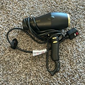 Bio Ionic Goldpro Hairdryer